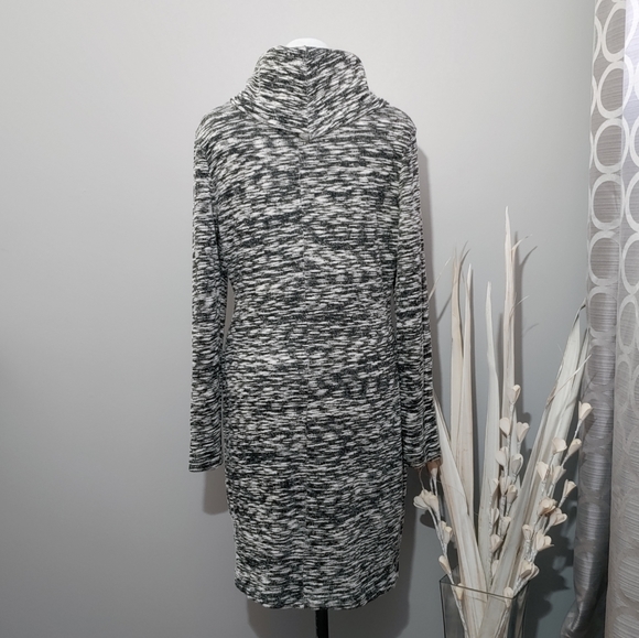 OLD NAVY Heather gray cowl neck bodycon knit dress - Picture 5 of 9